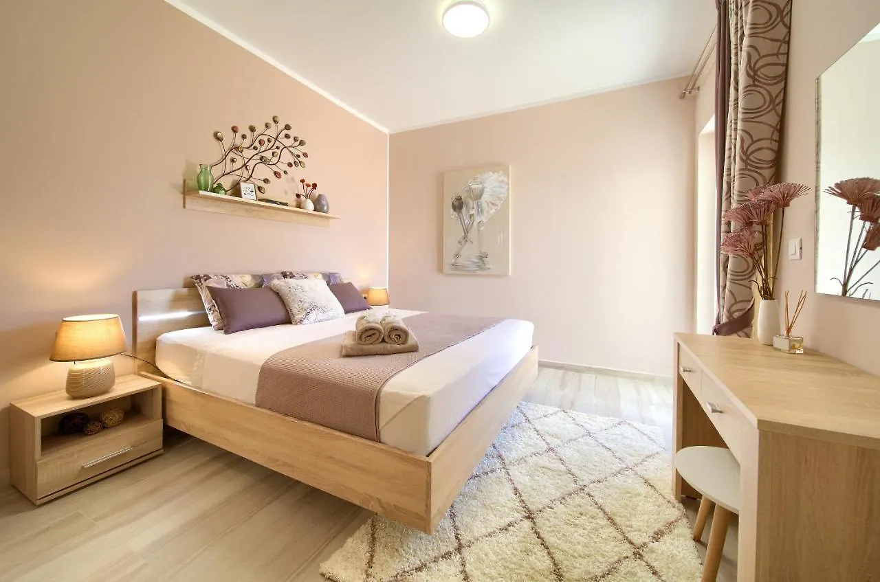 Villa Hedera Dramalj 0*,